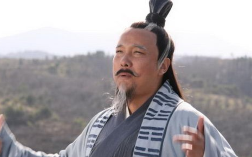 80年代的当红明星,因失手杀人坐牢,今三口之家生活幸福