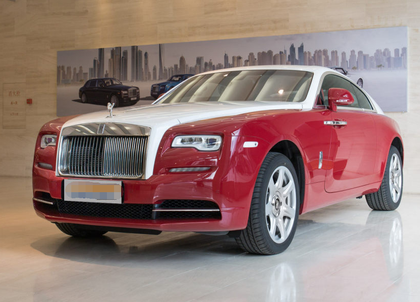 前排的空间非常足,可以说伸个懒腰没问题,并且视野很