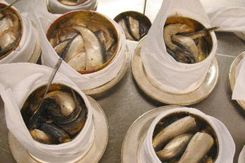为什么鲱鱼罐头又臭又难吃,却还是有很多人喜欢吃?涨知识了