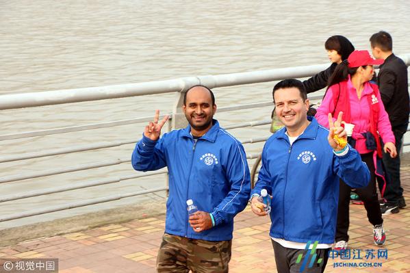 扬州:千人毅行"走运河"