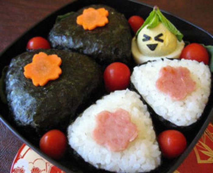 为何日本便当里喜欢放"梅子",原来"另有深意",网友:涨知识