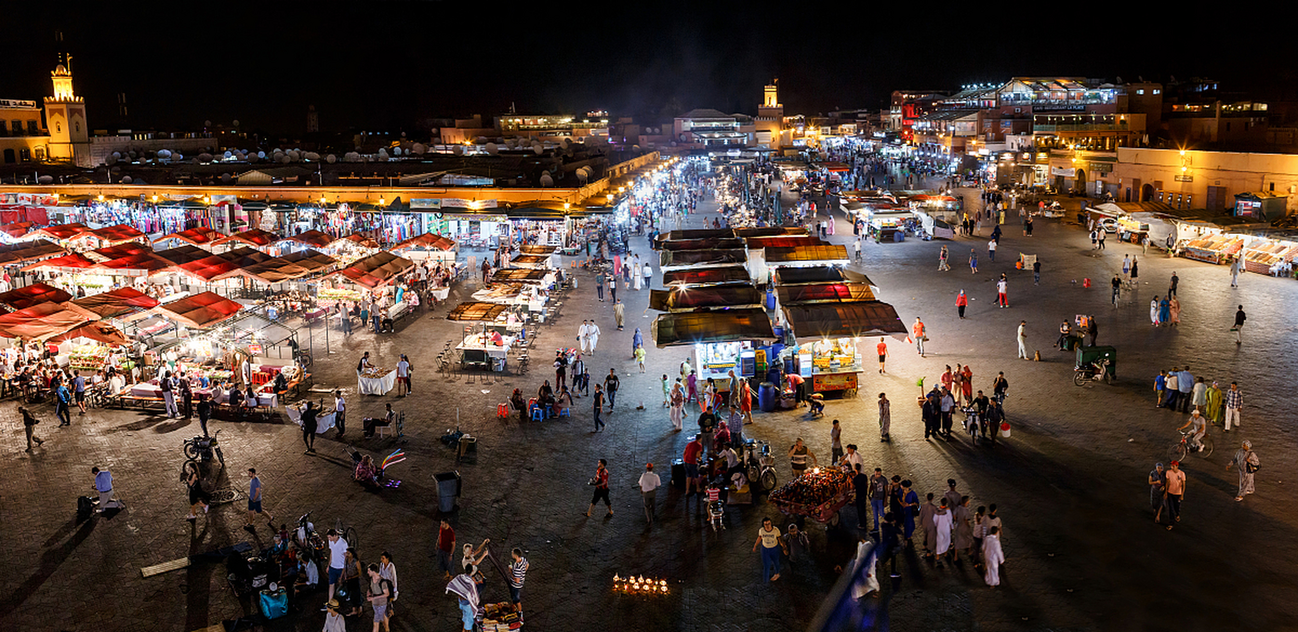 #嬉行记# 敦煌沙洲夜市,源自古老的丝绸之路,承载着丰富的历史文化.在