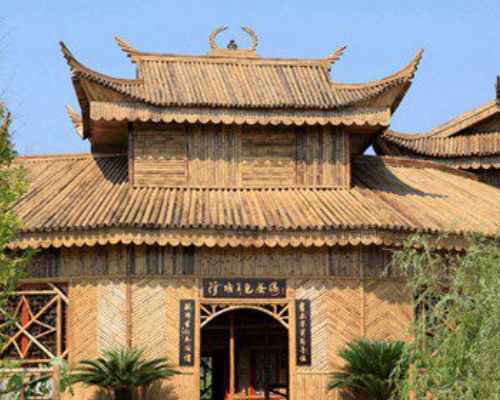 南温泉位于巴南区南泉镇花溪河畔,离市中心仅18公里.