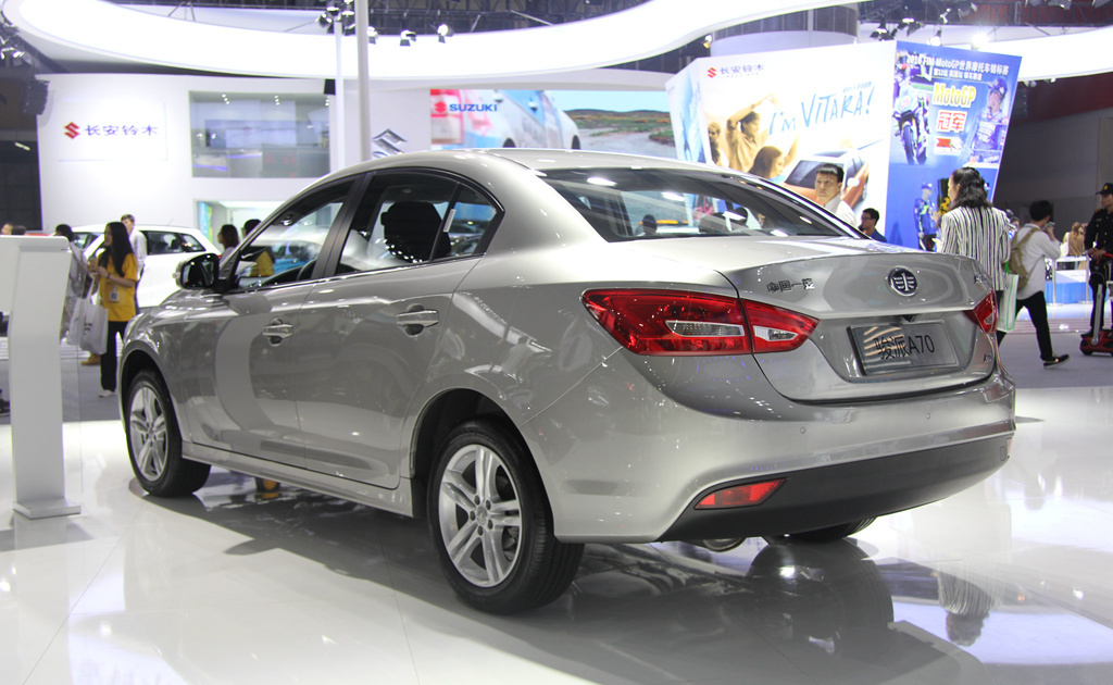 对一汽骏派a70的领略与观赏