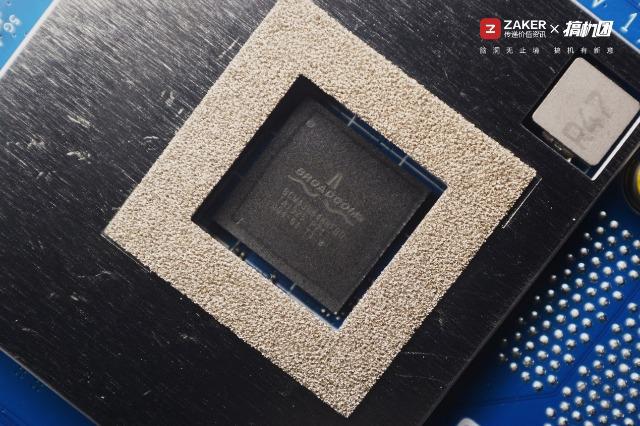 wifi6来了!可无线mesh组网的华硕tuf gaming ax3000电竞特工路由