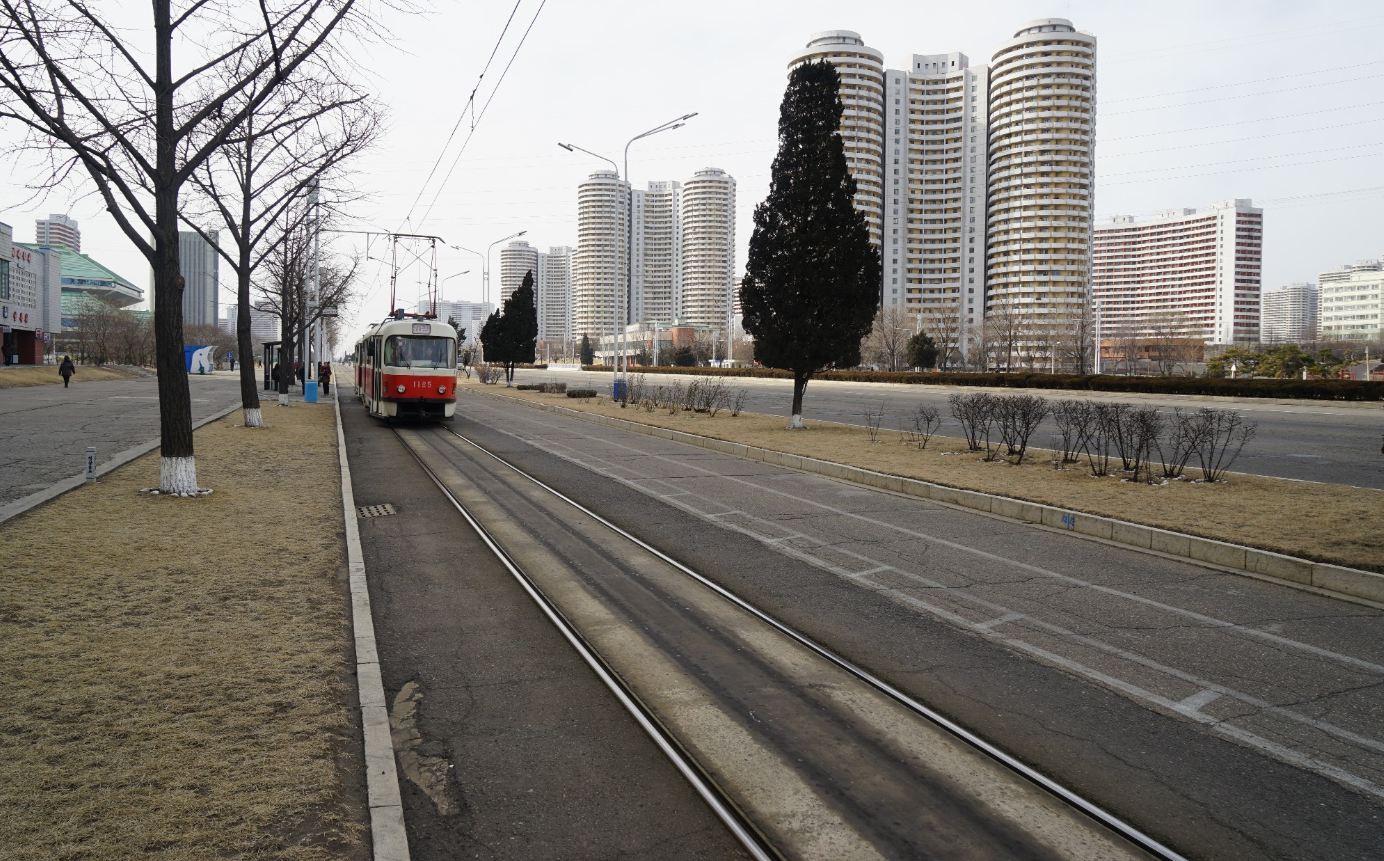 朝鲜街景实拍:看看镜头下朝鲜老百姓的生活现状!