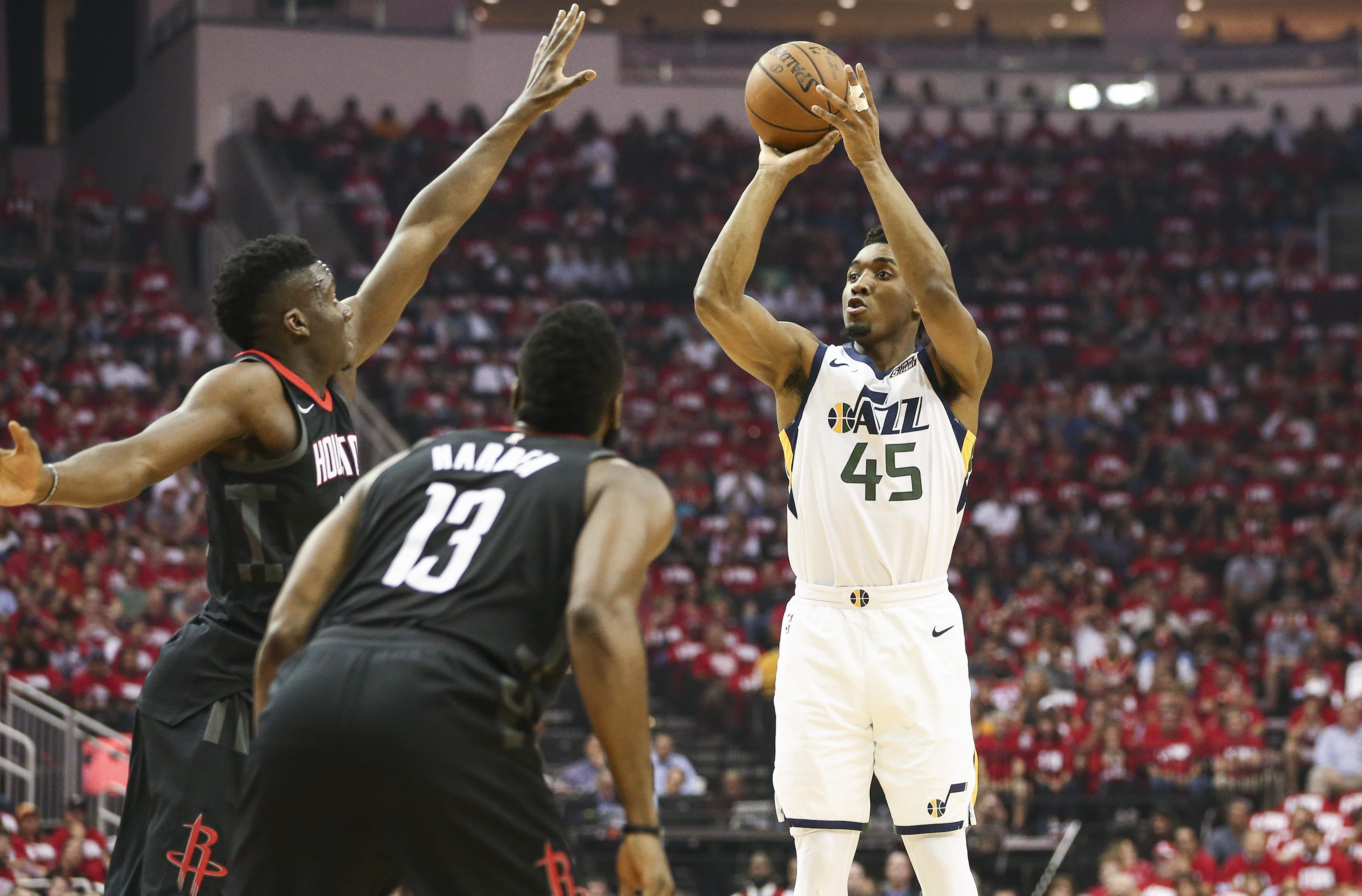 篮球——nba季后赛西部半决赛:火箭不敌爵士(2)