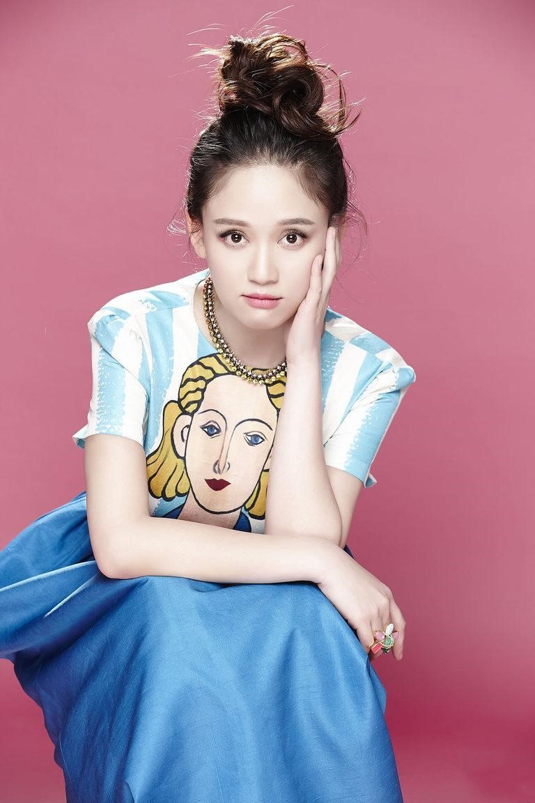 陈乔恩:五官精致,非常漂亮