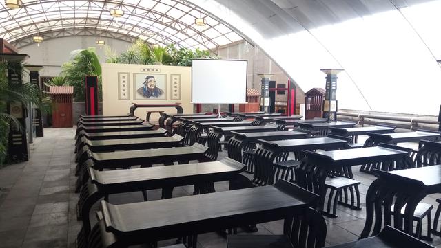 北京顺义汉风耕读苑里的"萌宠馆",是个"有料"的小型动物园