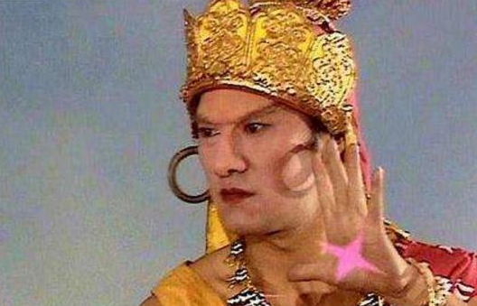 第二,大圣国师王菩萨,此人算是出手比较明显的一位,孙悟空曾求他帮忙