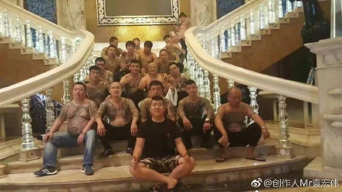 mc伟伟"喜剧说唱"的鼻祖,褒贬不一的天津battle前辈