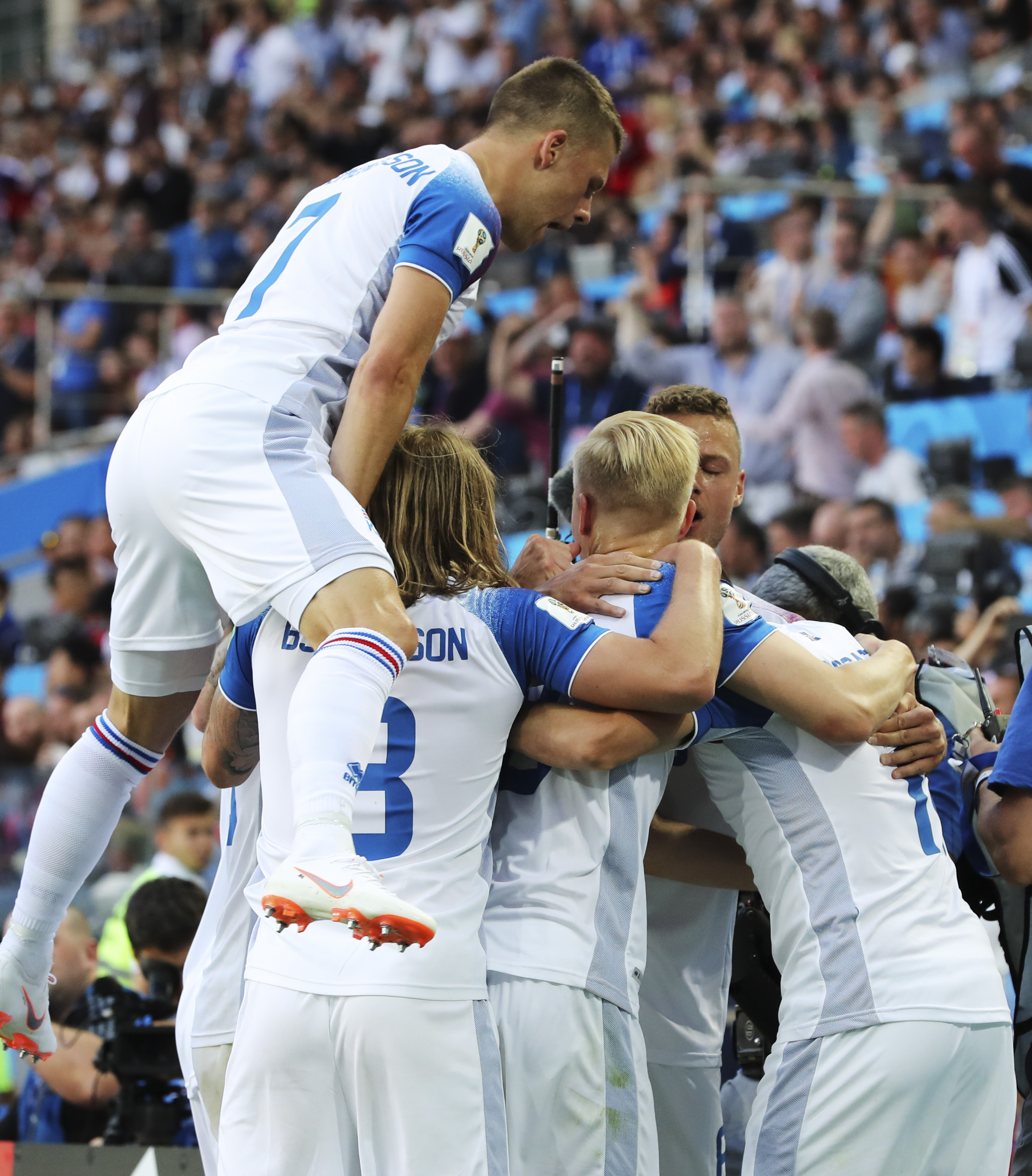 冰岛世界 杯足球 全球瞩目相关图片2