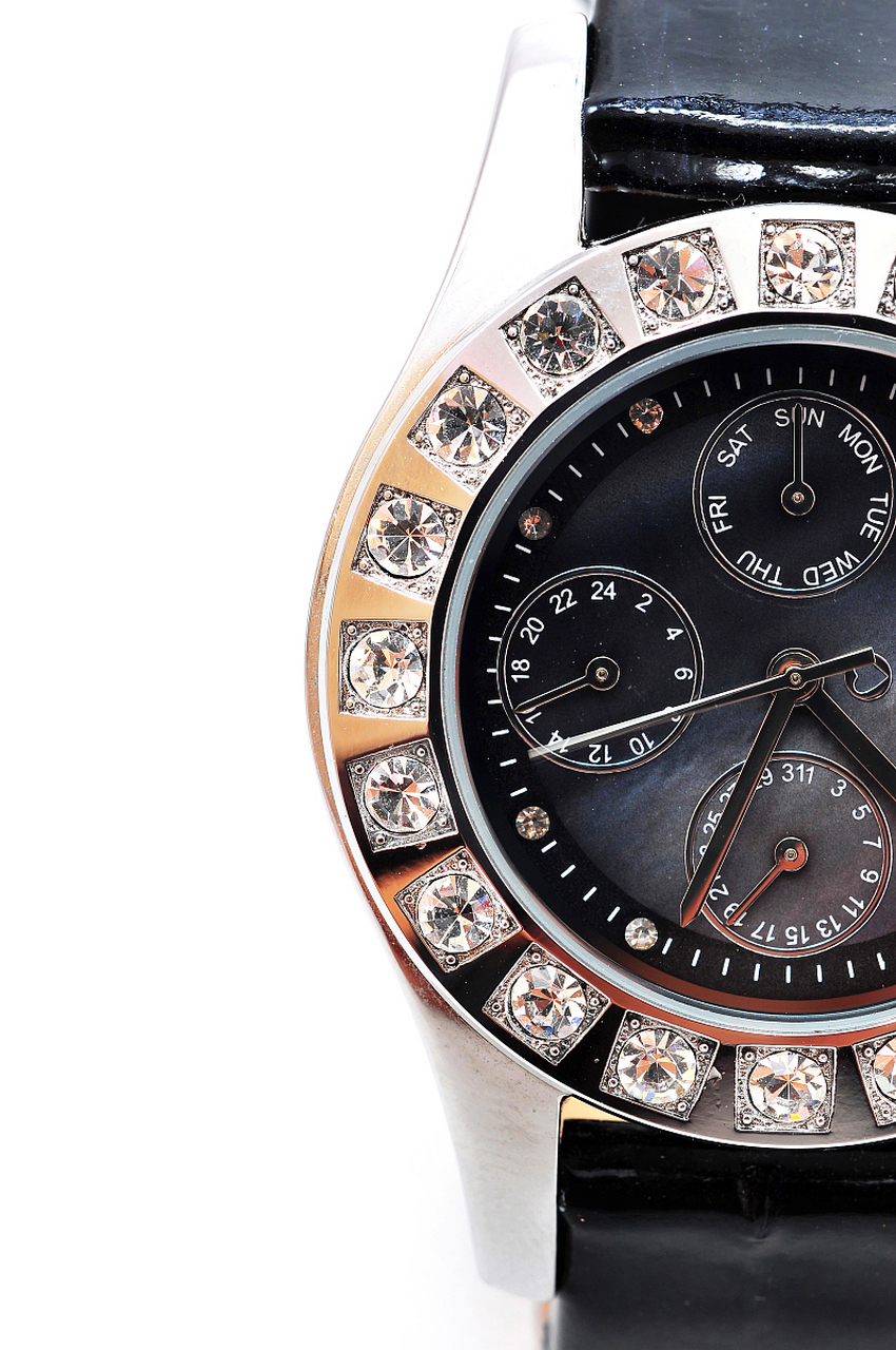 劳力士作为世界知名手表品牌,一直致力于保护海洋资源中重要的资源