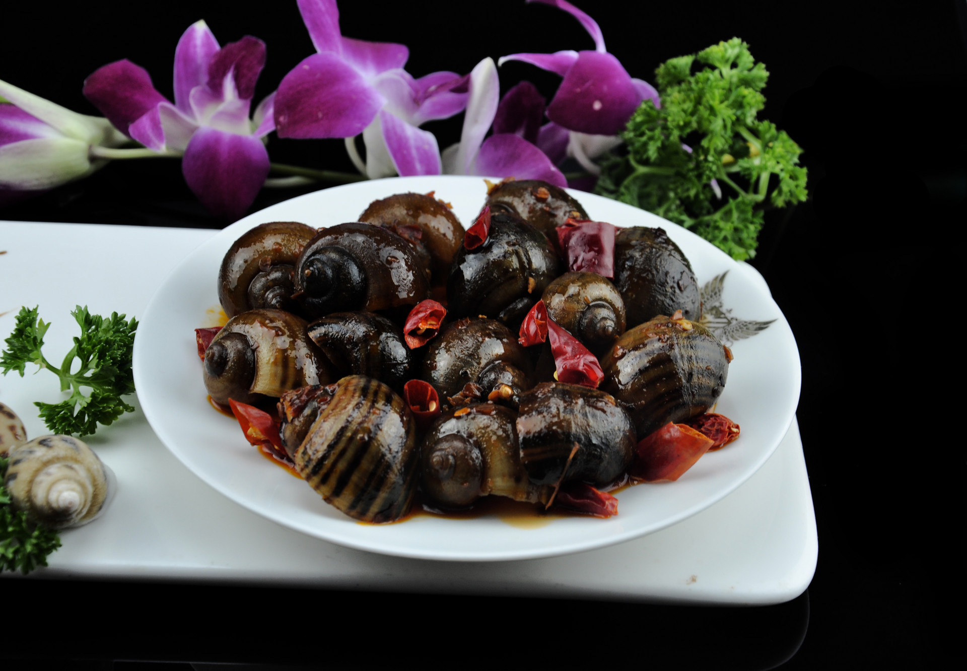 春季里不可少的活动,那就是来淮安的蒋坝品尝螺蛳!