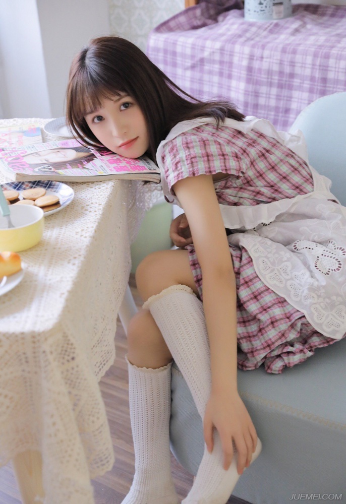 大眼萌妹女仆可爱迷人小清新生活照