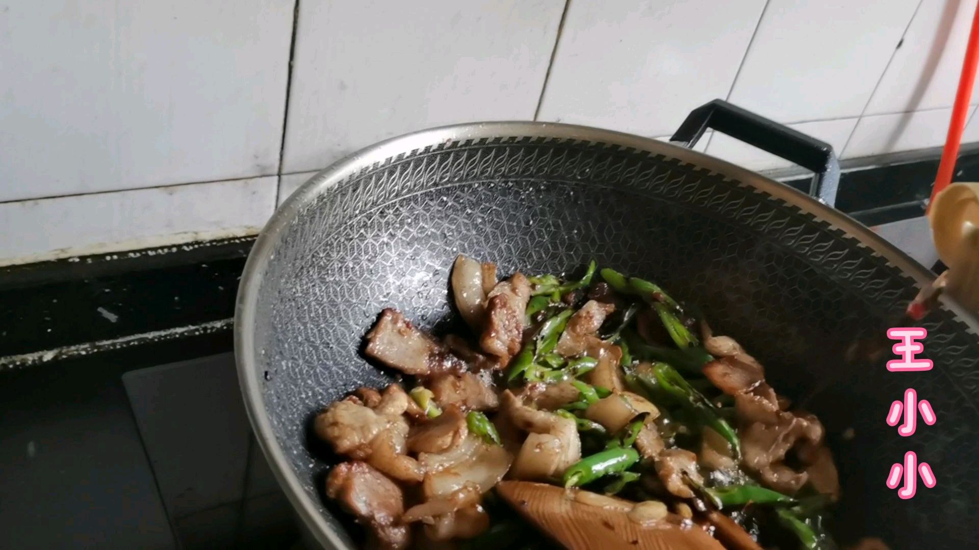 辣椒回锅肉,老味道老方法