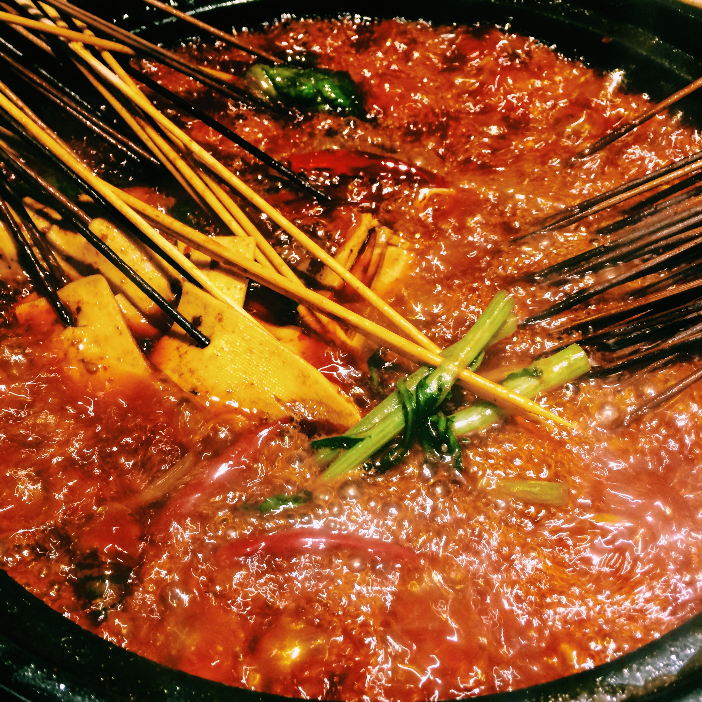 寒流来袭,防寒妙招指南——筱院火锅串串!