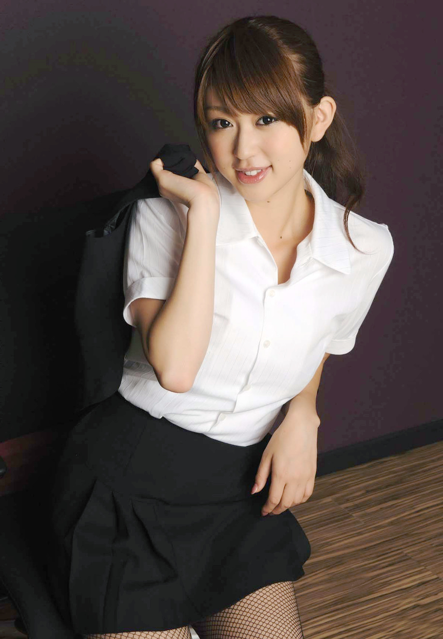 人像摄影(气质端庄美丽的公司女郎)