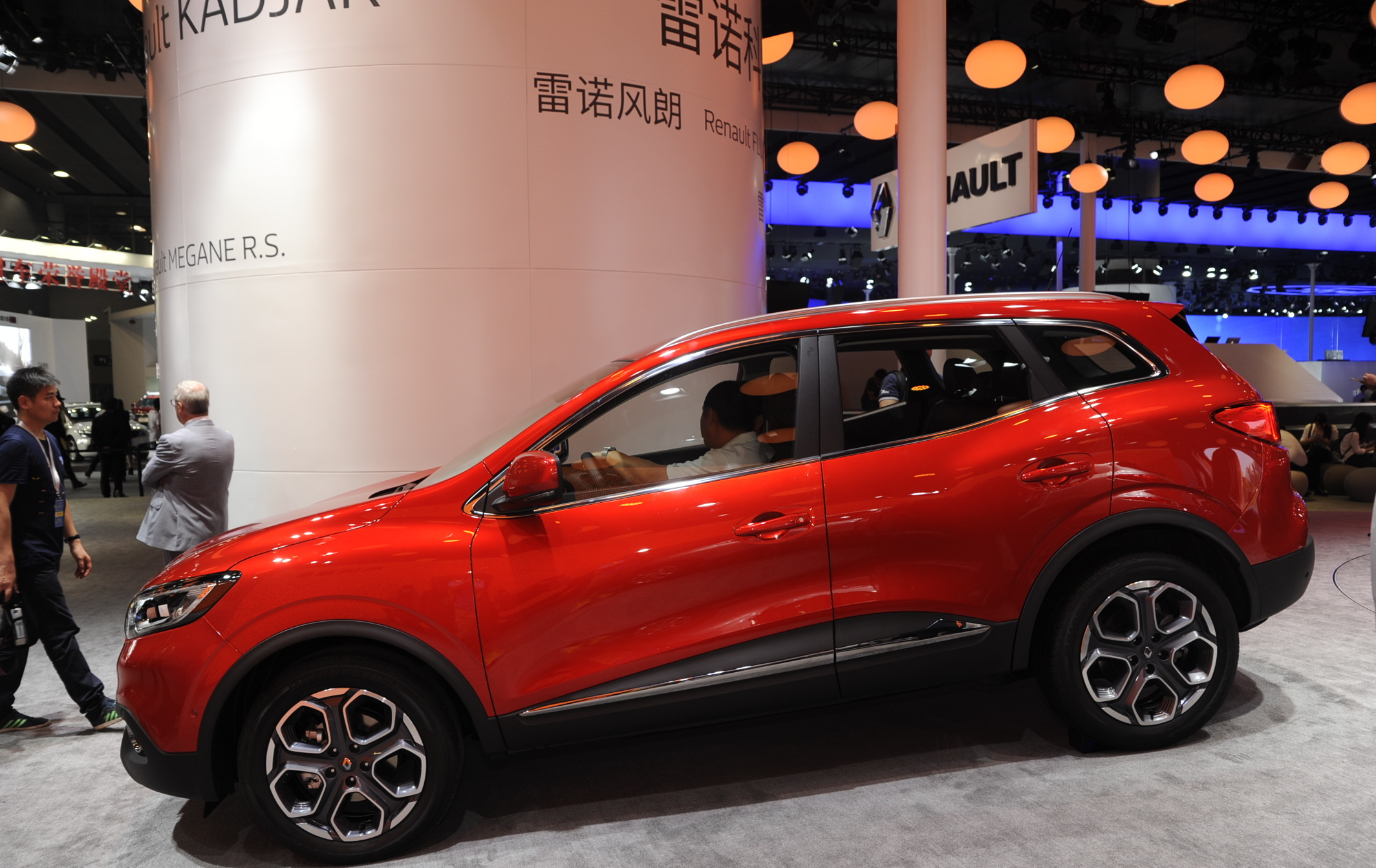 给大家浅读一款科雷嘉