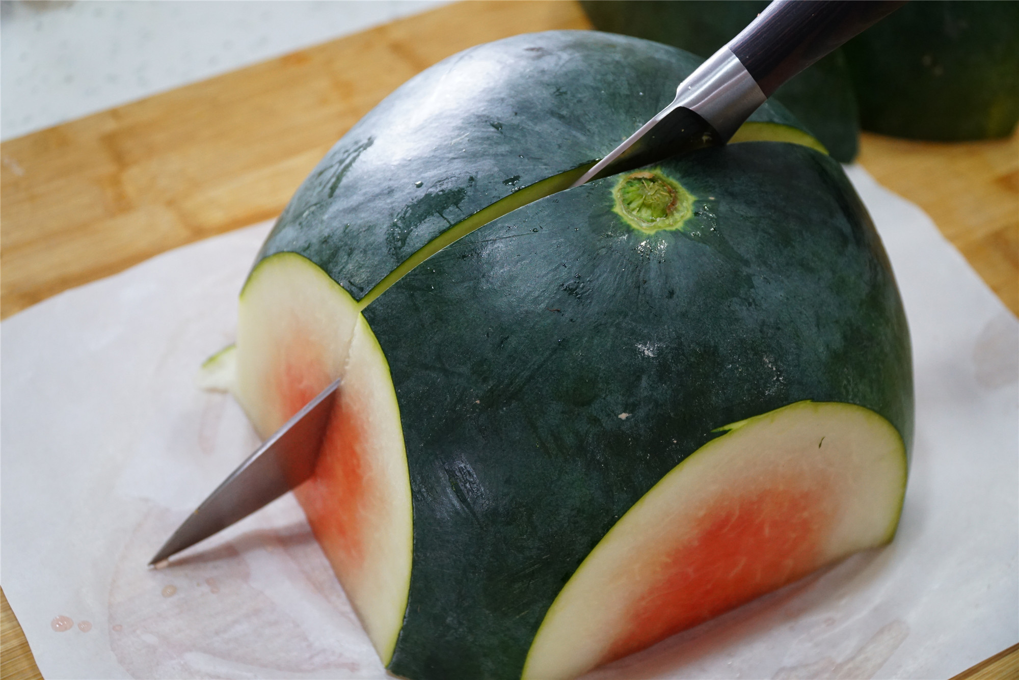 一分钟教会你切西瓜,3种方法,吃着方便,优雅吃瓜不脏手