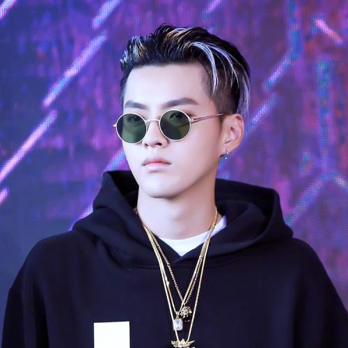 如果今年吴亦凡真的不来《中国新说唱》,你会后悔喷过他吗?