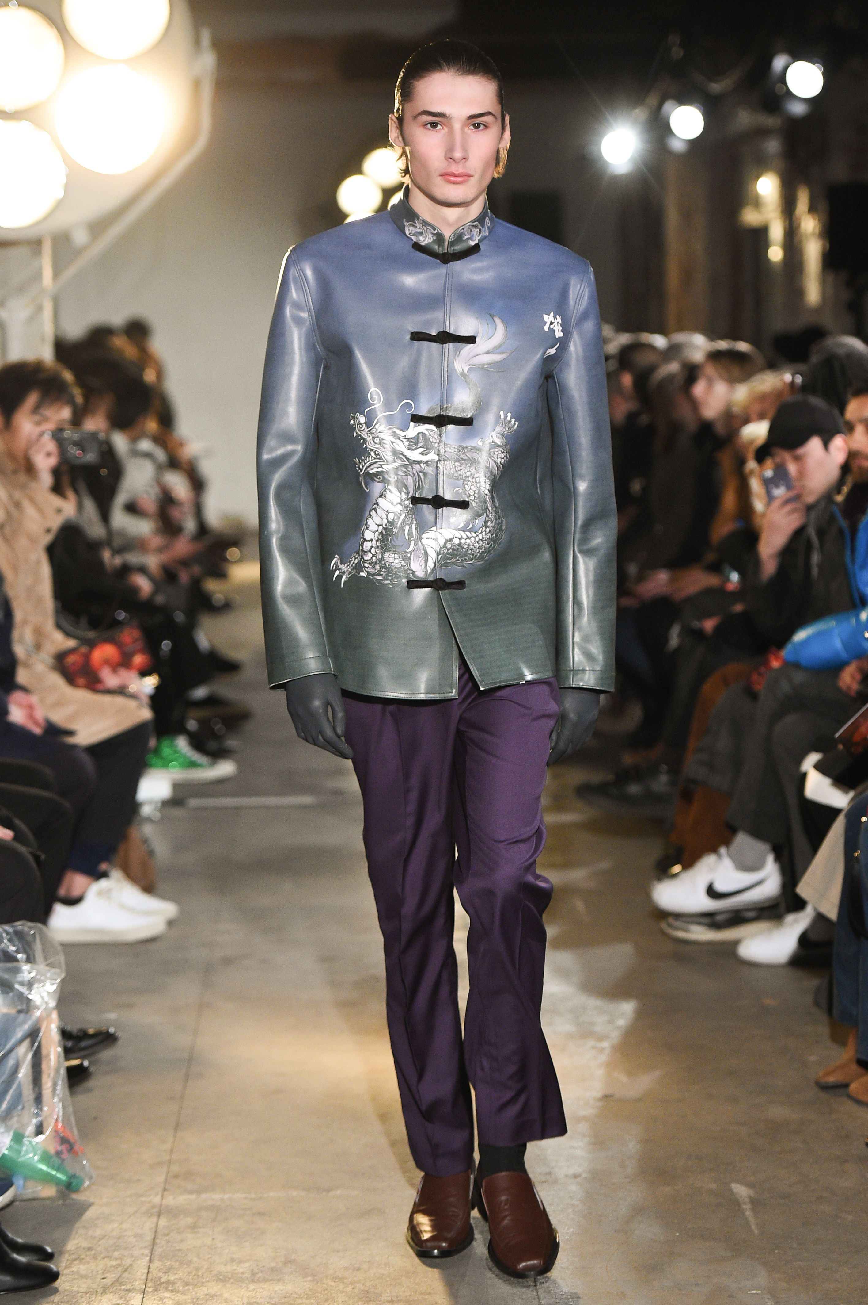 [13](外代二线)伦敦时装周——中国设计师周翔宇作品时装秀