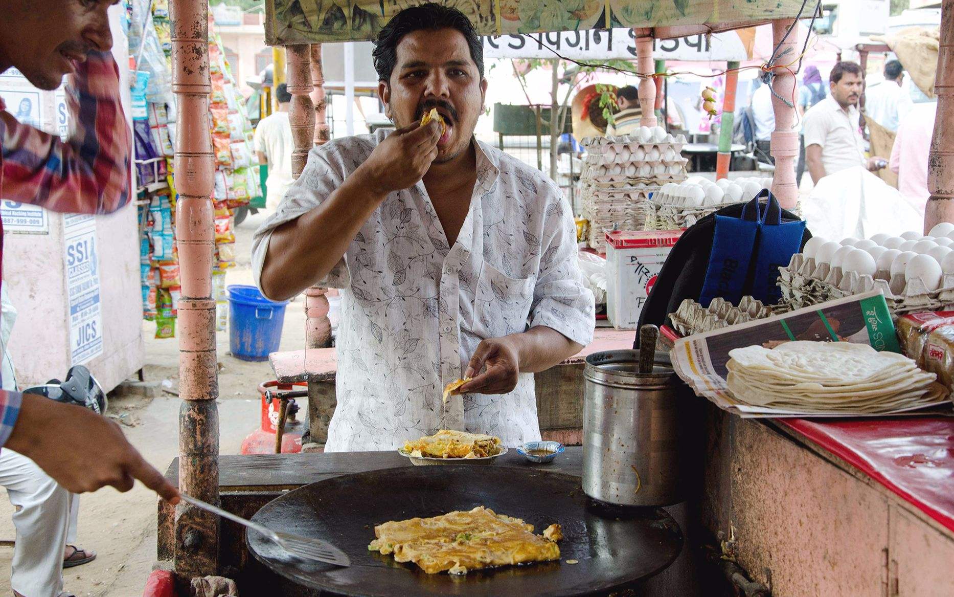 在印度看到街头美味小吃,请收起你的好奇心和口水,千万不要去买