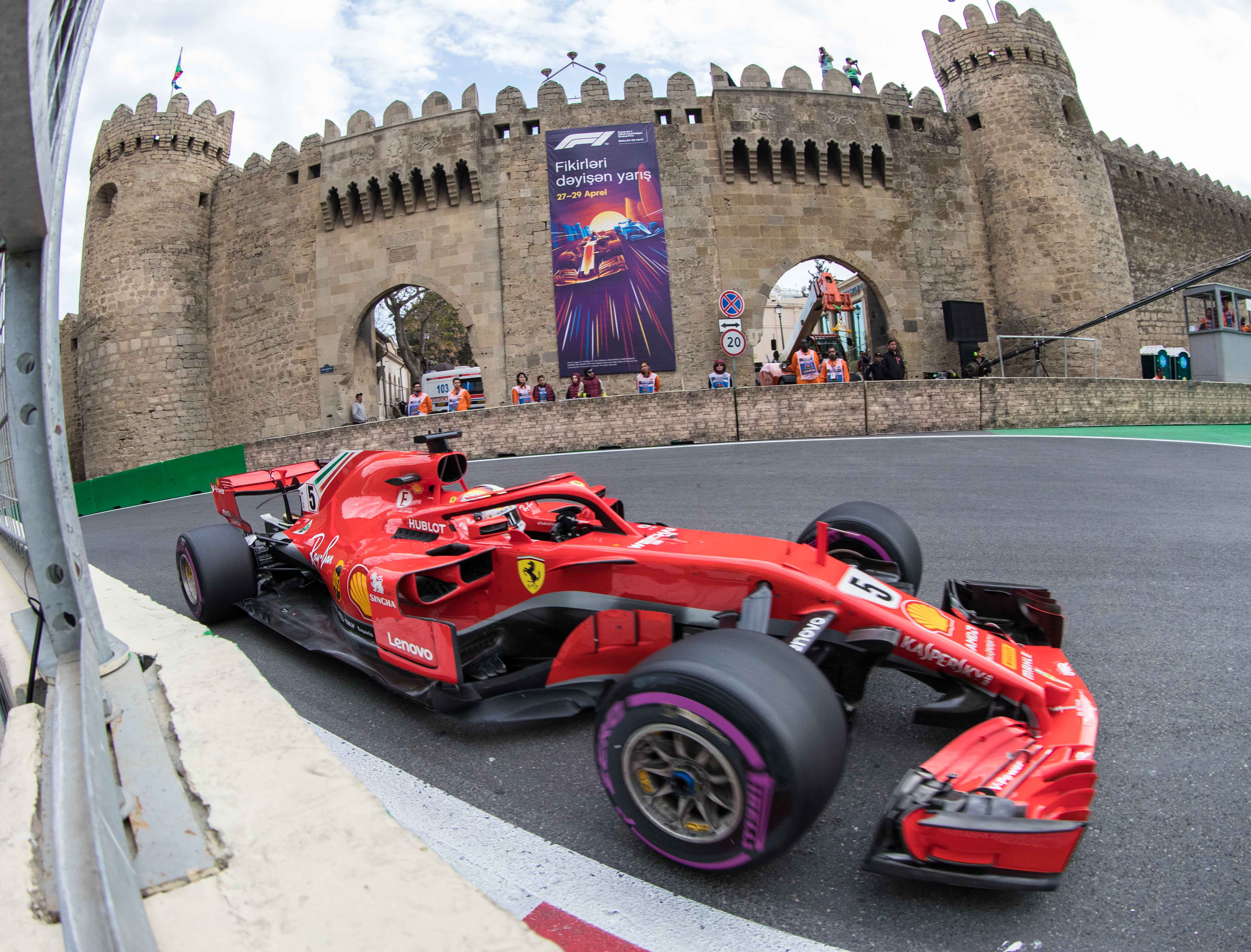 赛车——f1阿塞拜疆站排位赛赛况(10)