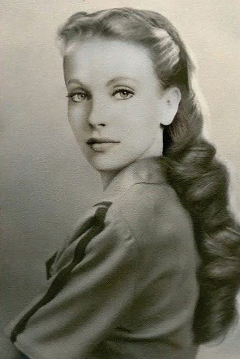 200架战机盘旋,助兴盛大婚礼!德国纳粹将军夫人也搞争风吃醋!