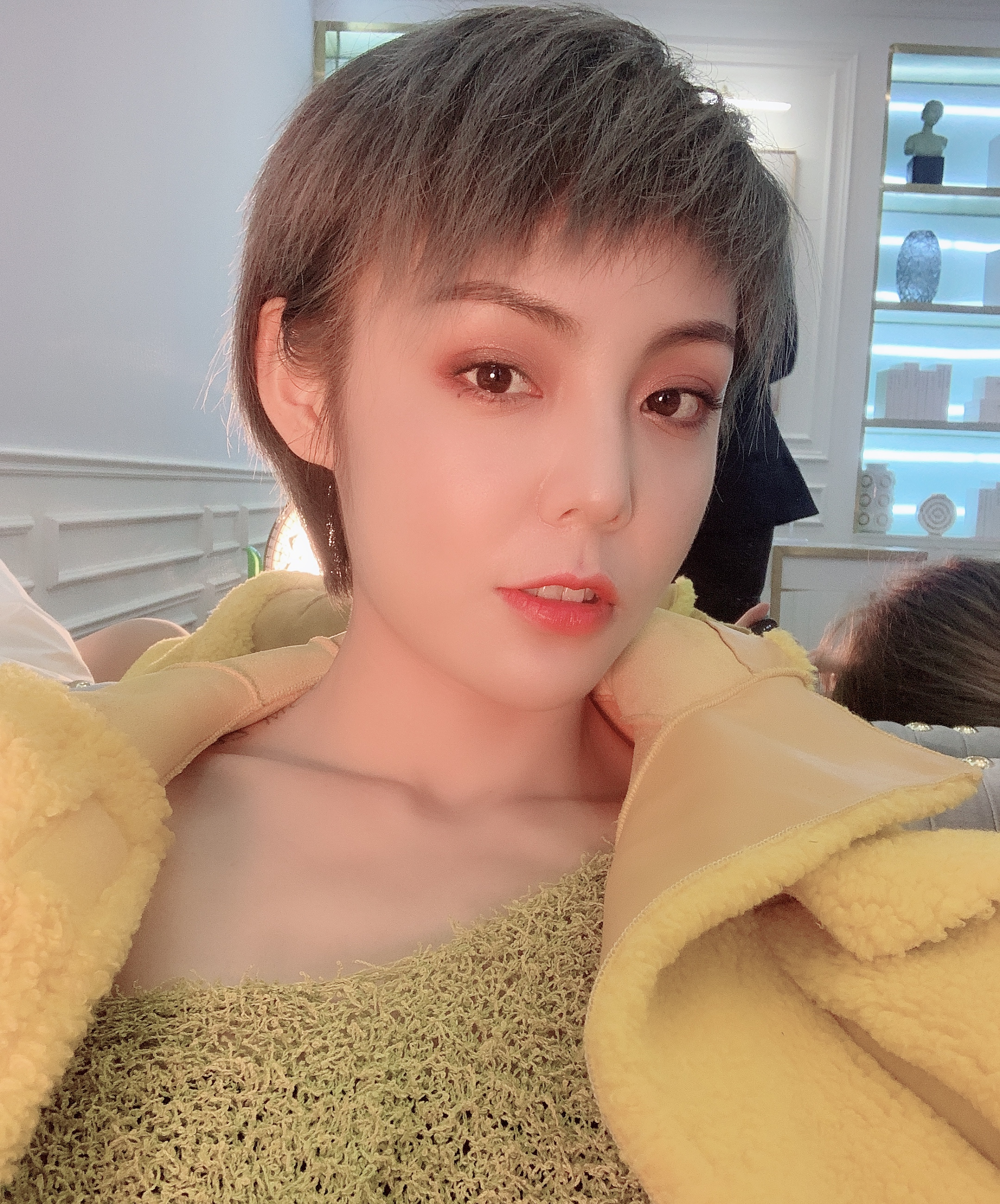 "蕾芙尼"张雅楠老师传授:夜间护肤知识,让你越睡越美丽!