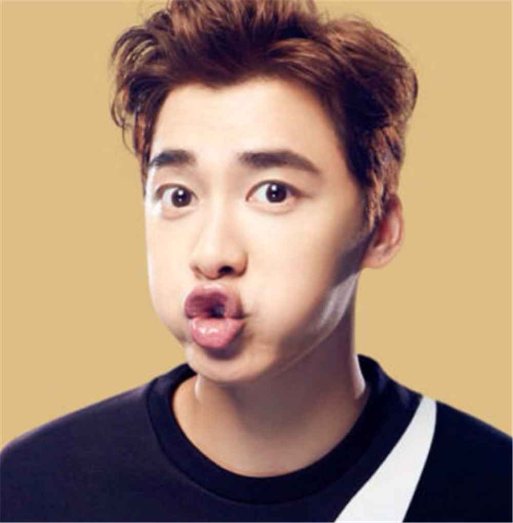 娱乐圈近视眼的5位明星:热巴白敬亭上榜,最后一位近视700度