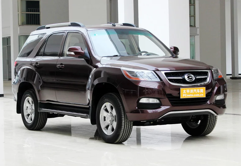 这款广汽吉奥-奥轩gx5,整体设计比例非常协调,给人一种豪华感!