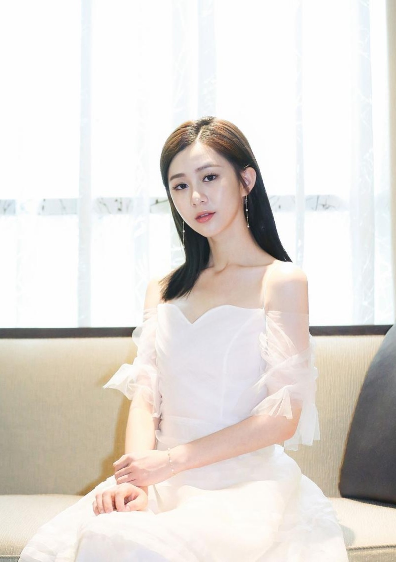 女星刘颖伦的这种美你给打几分?