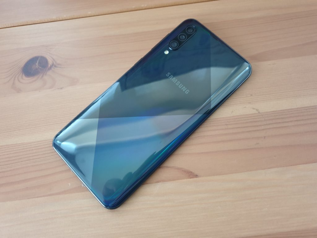 三星galaxy a50s上手体验:轻薄机身 棱镜设计,实为性价比之王