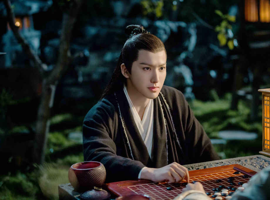 她只写了一本小说,这本书就上强推榜榜首,碾压《11处特工皇妃》