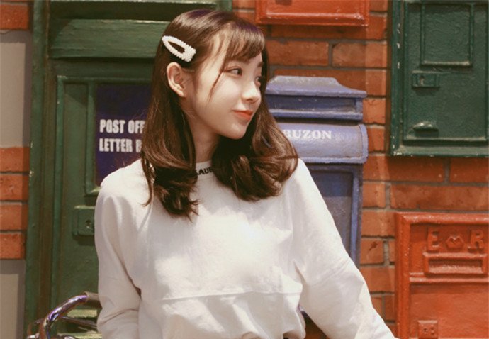 旋风少女詹子潼,娱乐圈边缘却生活质量爆表