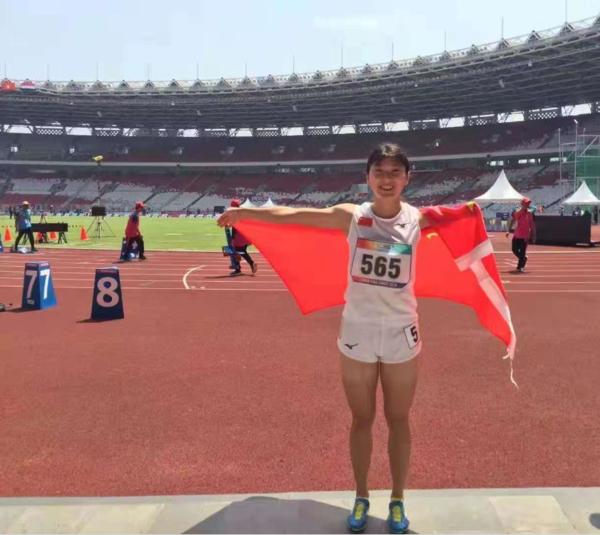 90后河南运动员李露在第三届亚洲残疾人运动会田径赛场摘金