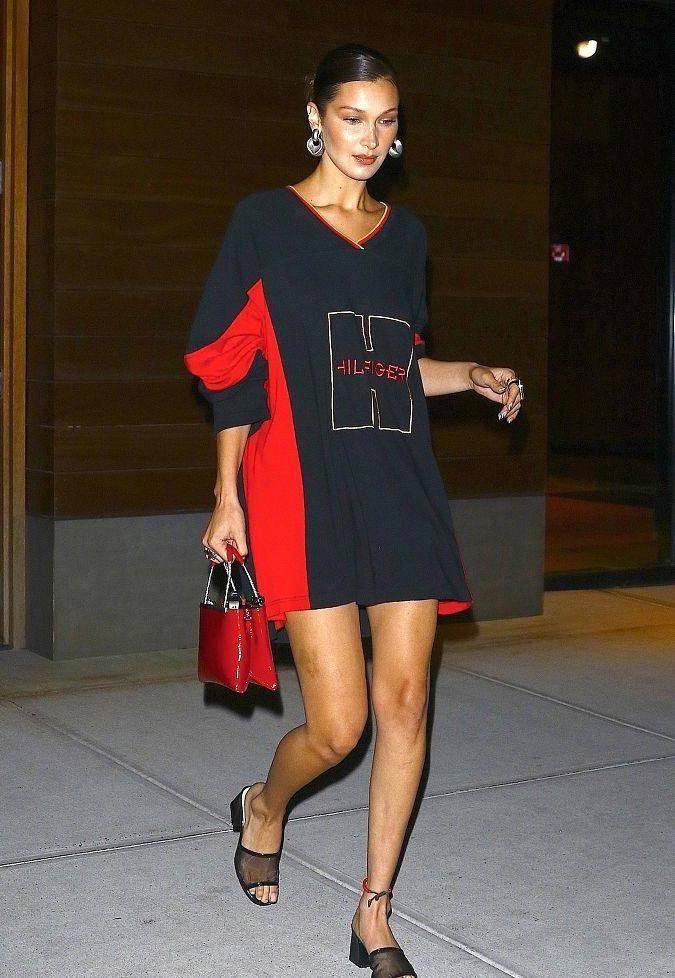 维密贝拉800元卫衣当裙子穿太惊艳了!和盆栽哥复合后越来越会穿