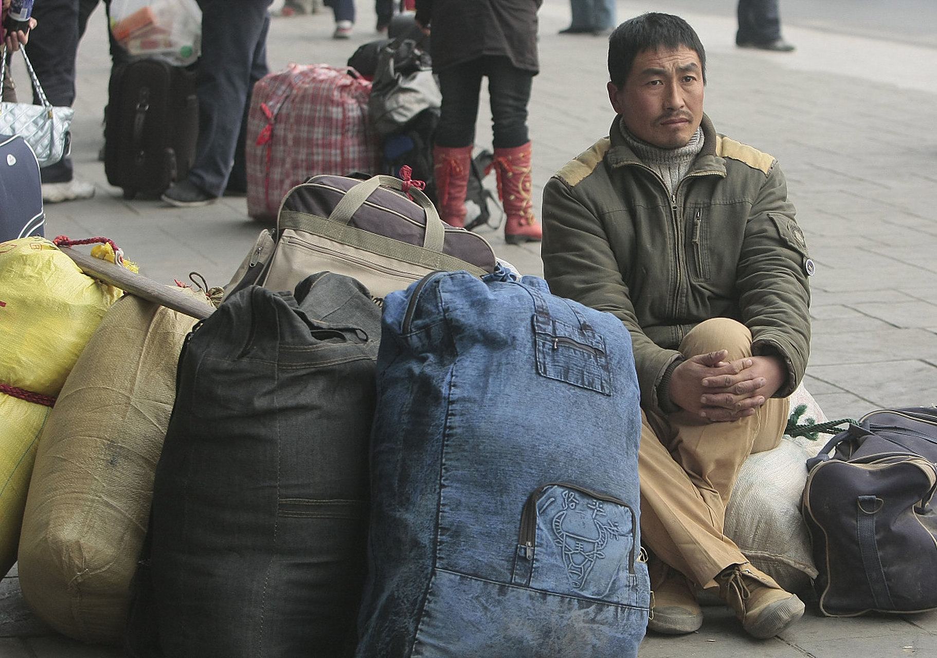 背井离乡的农民工大部分都面临以下几个问题.1.讨薪难.