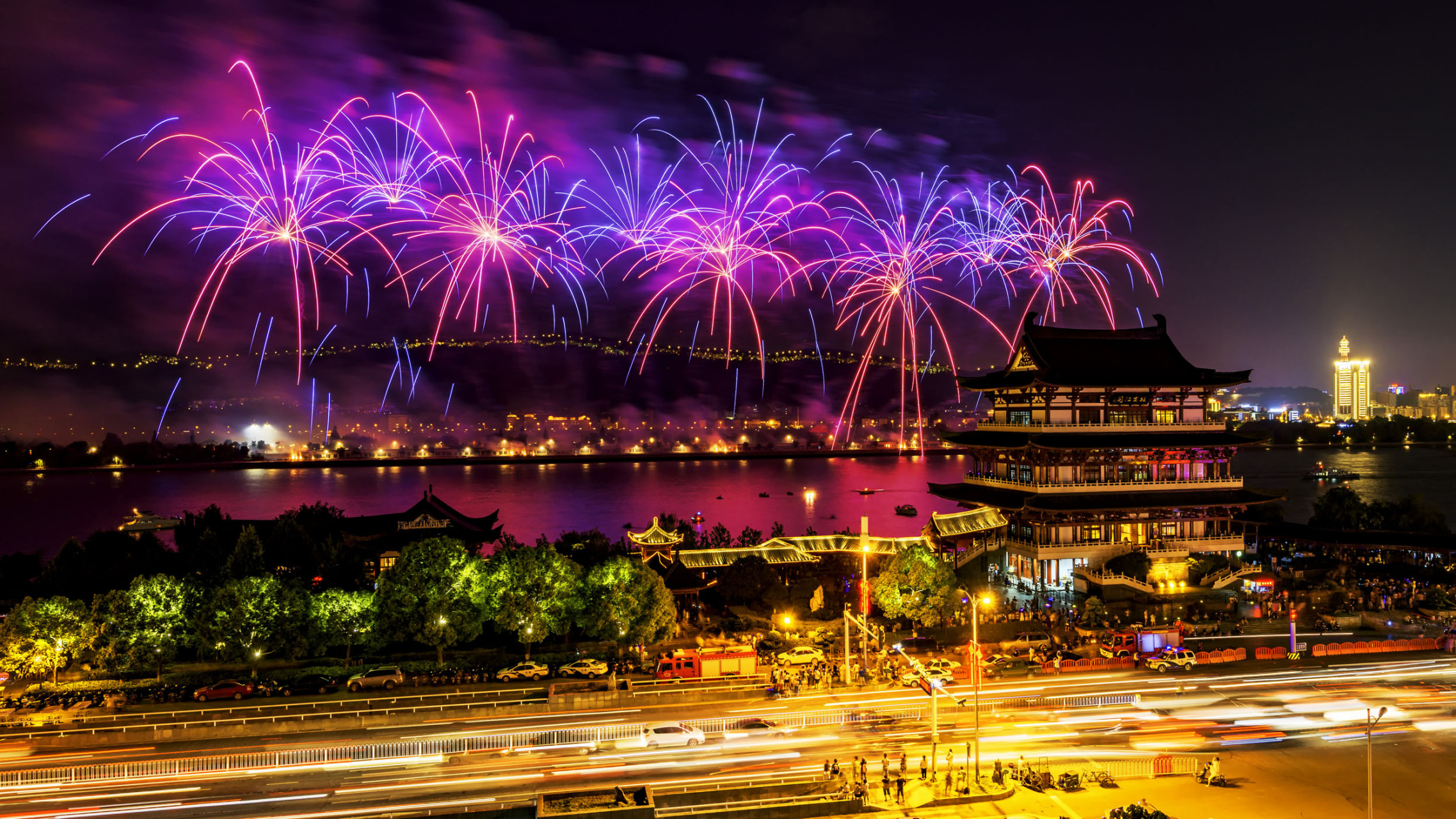 建议长沙恢复橘子洲周末焰火表演