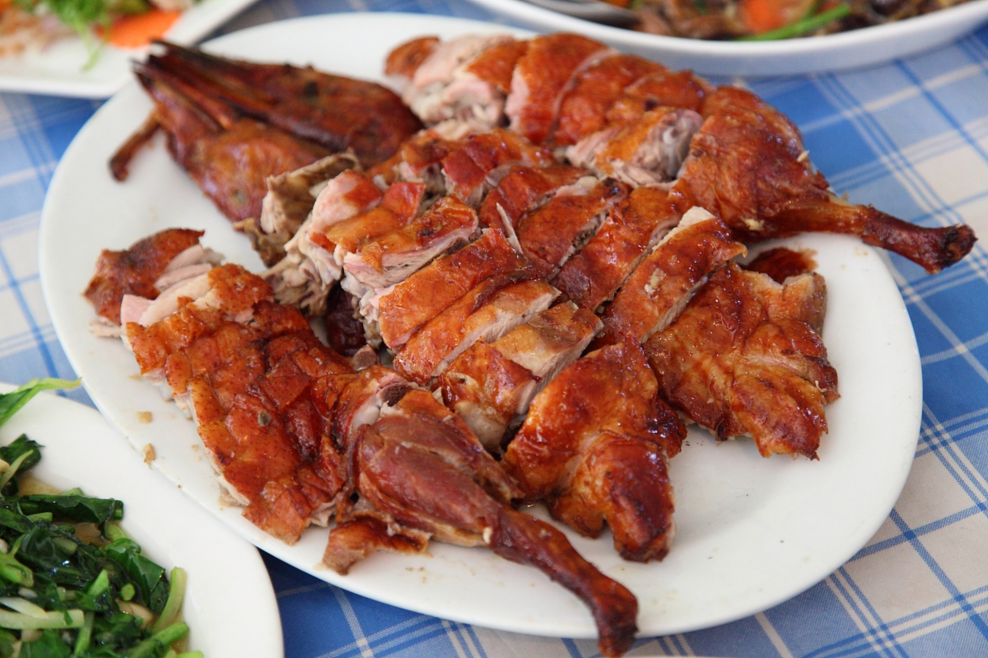 冬天最佳打开方式# 大家好,欢迎来到农村美食课堂,今天教大家脆皮鹅