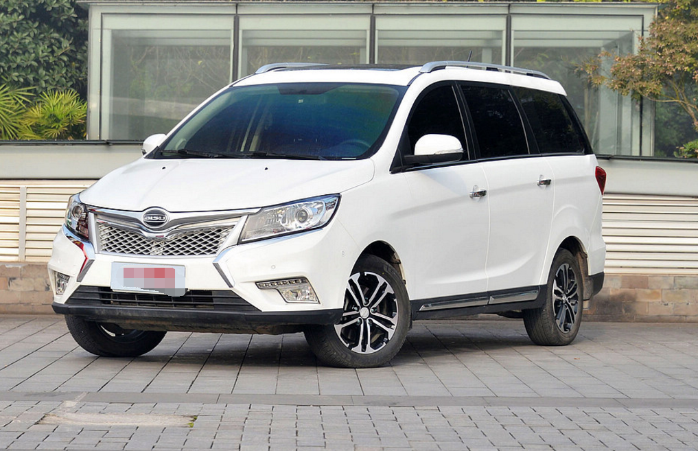 比速汽车比速m3这辆车外观别具一格,上路回头率很高