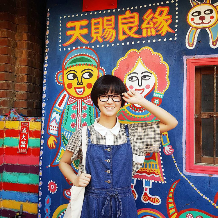 李宇春,超女时的假小子!学会这样的穿搭也能秒变小仙女?