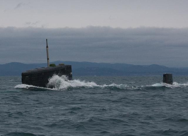 潜艇如何进行上浮,下沉?除水柜外 这个装置也非常重要