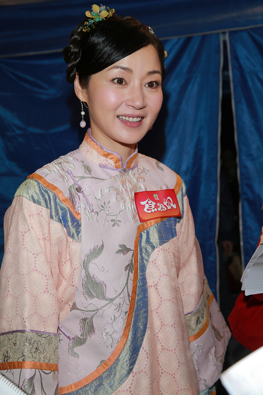 女星万绮雯,曾经的影视红星,近年虽然淡出幕前演艺圈,但她并未离开