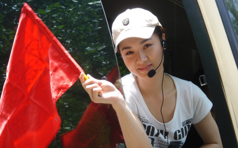 导游说出实情,她们也很无奈