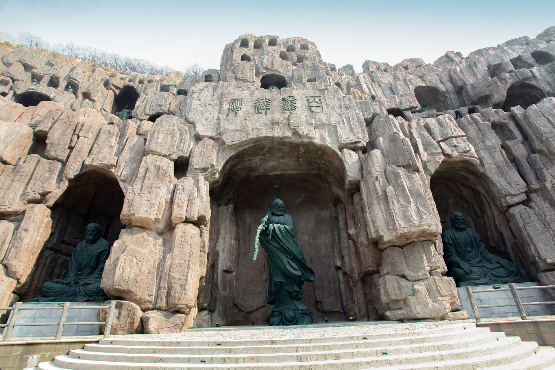 最美周边游# 达摩洞位于河南省登封市嵩山少林寺西北约2公里五乳废侣