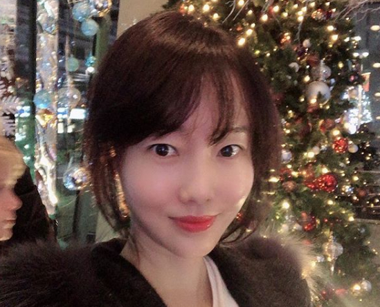 39岁韩流鼻祖李贞贤将嫁整形专家,4月7日结婚二人已交往一年