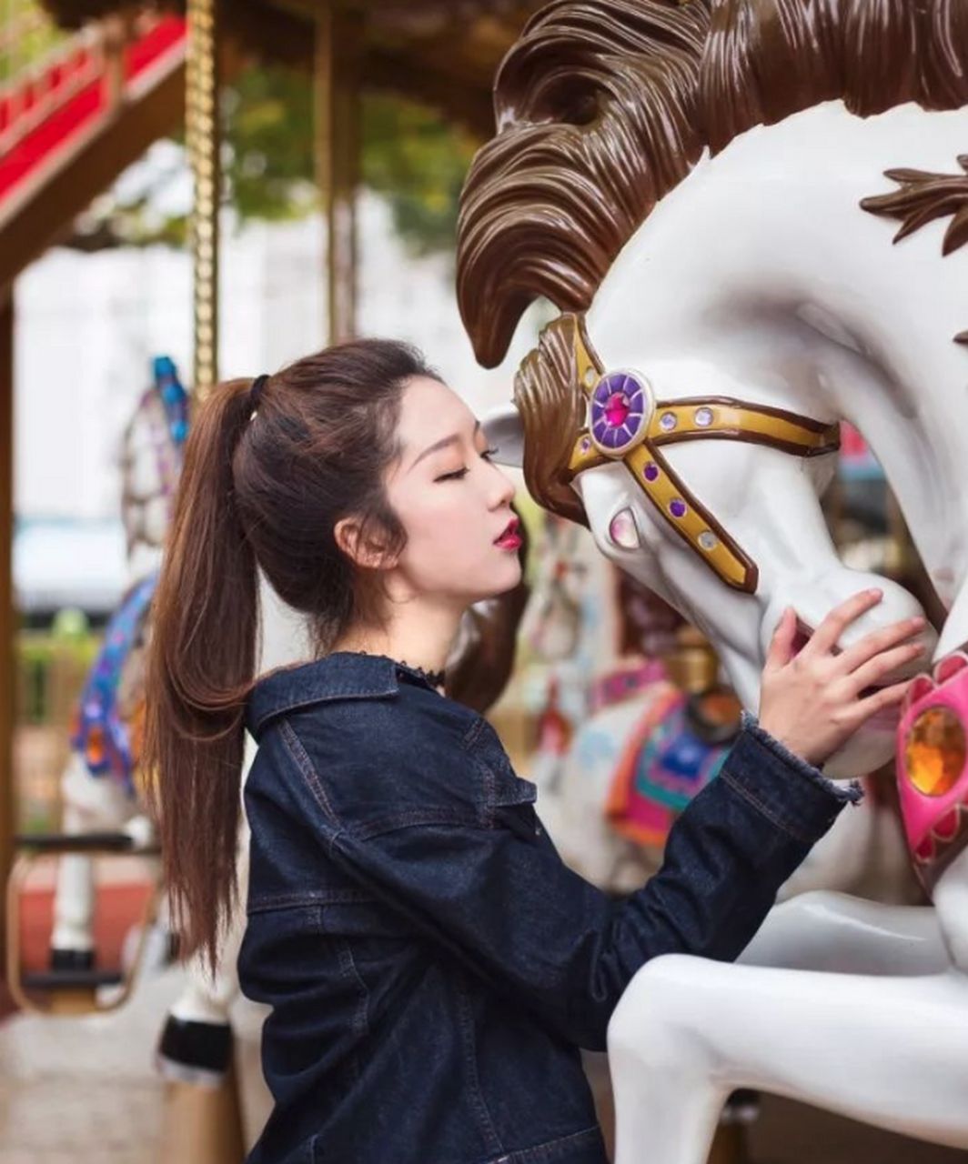 校花#山东大学校花岳滢桔,出生于1997年,身高170公分,目前就读于山东