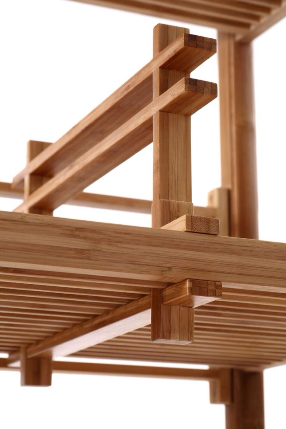 榫卯,是古代中国建筑,家具及其它器械的主要结构方式,是在两个构件上